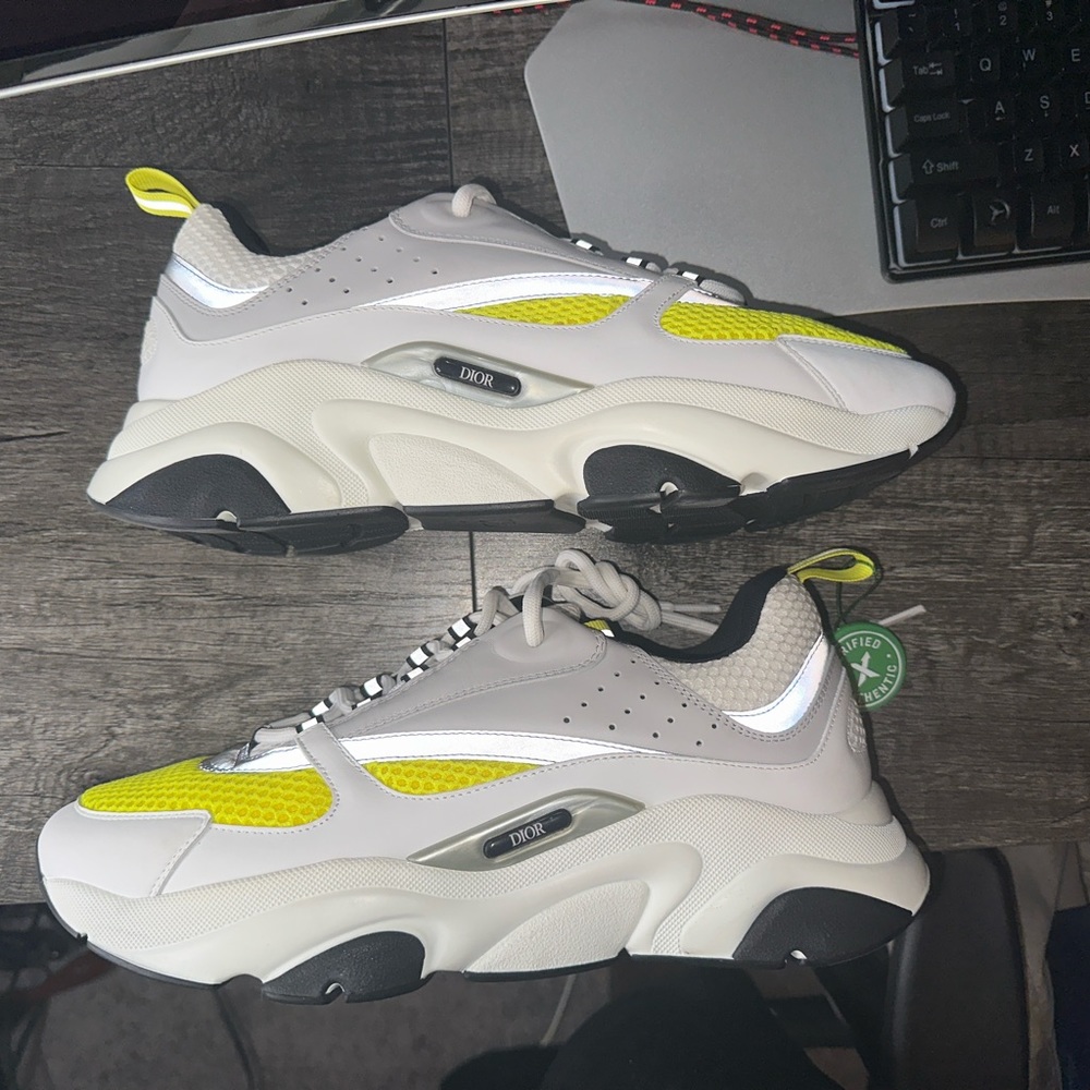 Wore twice. Literally like new. Dm for negotiations